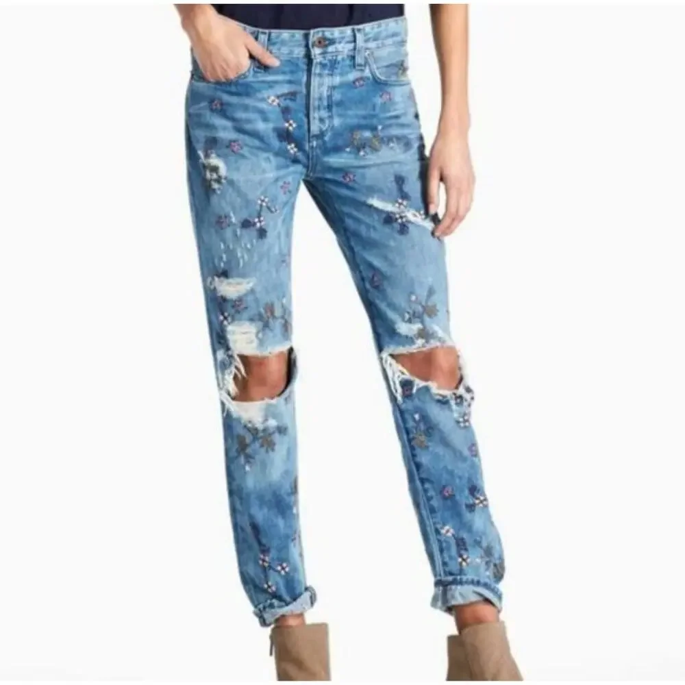 Lucky Brand  Button Fly Sienna Slim Boyfriend Embroidered‎ Distructed Jeans